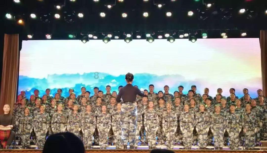 大学恋爱应该告诉父母吗？游戏画面